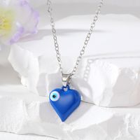 Fashion Heart Shape Eye Alloy Plating Women's Pendant Necklace sku image 1
