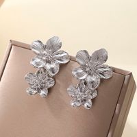 1 Pair Fashion Flower Alloy Drop Earrings main image 5