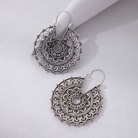 1 Pair Fashion Flower Alloy Hollow Out Women's Drop Earrings main image 7