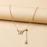 1 Piece Fashion Snake Butterfly Alloy Pearl Inlay Artificial Diamond Women's Pendant Necklace sku image 4