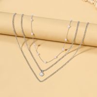 1 Piece Fashion Heart Shape Snake Lock Alloy Inlay Artificial Diamond Women's Layered Necklaces main image 3
