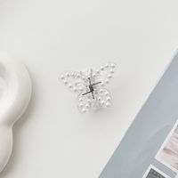 Estilo De Dibujos Animados Mariposa El Plastico Embutido Perla Garras De Pelo 1 Pieza sku image 6