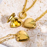 201 Stainless Steel 304 Stainless Steel Fashion Plating Heart Shape Pendant Necklace main image 5