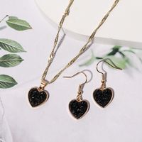 1 Set Simple Style Heart Shape Alloy Plating Women's Pendant Necklace main image 1