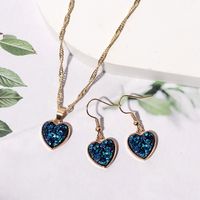 1 Set Simple Style Heart Shape Alloy Plating Women's Pendant Necklace main image 2