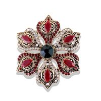 Fashion Flower Alloy Plating Inlay Artificial Gemstones Women's Brooches main image 4