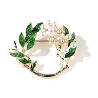 Fashion Leaf Alloy Inlay Artificial Pearls Unisex Brooches sku image 1