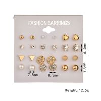 1 Jeu Mode Triangle Cercle Forme De Cœur Métal Évider Incruster Zircon Femmes Boucles D'oreilles main image 5