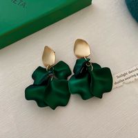 1 Pair Fashion Letter Square Petal Alloy Stoving Varnish Hollow Out Women's Drop Earrings sku image 1