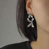 1 Pair Fashion Flower Alloy Asymmetrical Plating Women's Drop Earrings main image 6