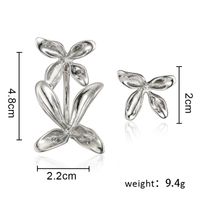 1 Pair Fashion Flower Alloy Asymmetrical Plating Women's Drop Earrings main image 5