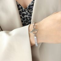 Bracelet Collier En Or 18 Carats Avec Boucle Ot Européenne Et Américaine Exagérée Simple sku image 3