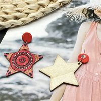 1 Pair Ethnic Style Star Flower Rhombus Wood Patchwork Stoving Varnish Women's Chandelier Earrings main image 3