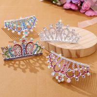 Fashion Crown Alloy Hollow Out Inlay Rhinestones Hair Combs 1 Piece main image 4
