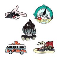 Cartoon Style Gesture Moon Shoe Alloy Plating Unisex Brooches main image 5