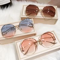 Fashion Pc Polygon Frameless Women's Sunglasses main image 1