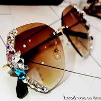Fashion Gradient Color Resin Square Frameless Women's Sunglasses sku image 3