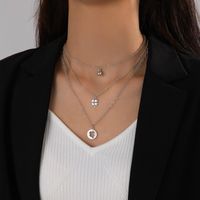 1 Piece Fashion Four Leaf Clover Alloy Women's Layered Necklaces main image 1