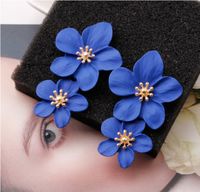 1 Pair Retro Flower Alloy Women's Drop Earrings main image 5