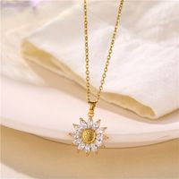 Stainless Steel Brass Fashion Plating Inlay Flower Zircon Pendant Necklace main image 3