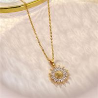 Stainless Steel Brass Fashion Plating Inlay Flower Zircon Pendant Necklace main image 5