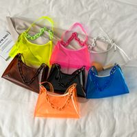 Women's Small All Seasons Pvc Solid Color Vintage Style Square Zipper Shoulder Bag main image 1