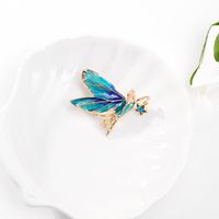 Fashion Dragonfly Alloy Plating Inlay Artificial Rhinestones Women's Brooches 1 Piece main image 4