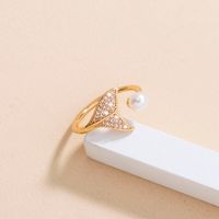 1 Piece Fashion Fish Tail Copper Inlay Artificial Pearls Zircon Open Ring main image 5