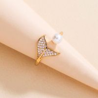 1 Piece Fashion Fish Tail Copper Inlay Artificial Pearls Zircon Open Ring main image 1