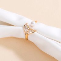 1 Piece Fashion Fish Tail Copper Inlay Artificial Pearls Zircon Open Ring main image 6
