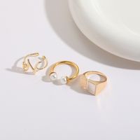1 Piece Classic Style Letter Square Copper Asymmetrical Plating Inlay Pearl Shell 14k Gold Plated Rings main image 5