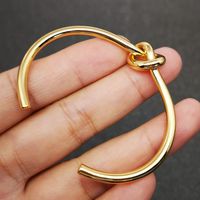 Fashion Knot Alloy Plating 18k Gold Plated Women's Bangle main image 3