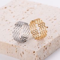 Wholesale Casual Honeycomb Stainless Steel Gold Plated Rings main image 4