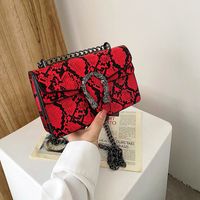 Women's Small Pu Leather Solid Color Vintage Style Square Magnetic Buckle Crossbody Bag main image 1