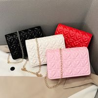 Women's Pu Leather Heart Shape Solid Color Elegant Square Flip Cover Shoulder Bag Crossbody Bag Chain Bag main image 1