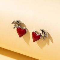 1 Pair Cool Style Heart Shape Wings Alloy Enamel Plating Women's Ear Studs main image 5