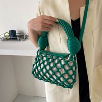 Women's Pu Leather Lingge Basic Pillow Shape Zipper Handbag main image 4