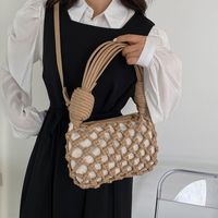 Women's Pu Leather Lingge Basic Pillow Shape Zipper Handbag main image 3