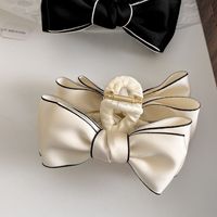 Sweet Bow Knot Cloth Hair Claws 1 Piece sku image 1