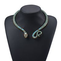 1 Piece Retro Snake Imitation Pearl Alloy Turquoise Inlay Rhinestones Women's Necklace main image 2