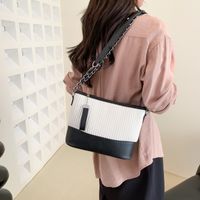 Women's All Seasons Pu Leather Stripe Solid Color Basic Square Zipper Shoulder Bag main image 3