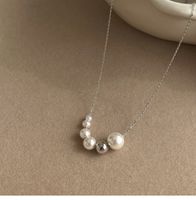 1 Piece Elegant Round Artificial Pearl Beaded Women's Necklace main image 1