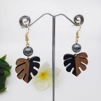 1 Pair Simple Style Leaf Wood Women's Drop Earrings sku image 3