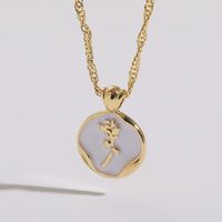 Simple Style Flower Copper Irregular 14k Gold Plated Pendant Necklace main image 1