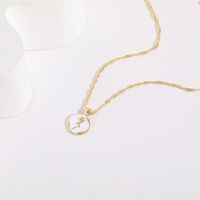 Simple Style Flower Copper Irregular 14k Gold Plated Pendant Necklace main image 2