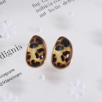 1 Pair Simple Style Oval Leopard Alloy Plating Inlay Shell Women's Ear Studs sku image 2