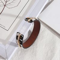 1 Piece Beach Leopard Pu Leather Metal Women's Bangle main image 4