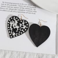 1 Pair Exaggerated Heart Shape Wood Inlay Rhinestones Women's Drop Earrings main image 6