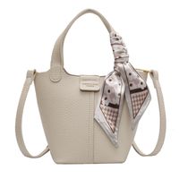 Women's All Seasons Pu Leather Solid Color Classic Style Cylindrical Zipper Bucket Bag sku image 4