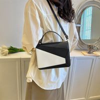 Women's Medium All Seasons Pu Leather Streetwear Handbag main image 4